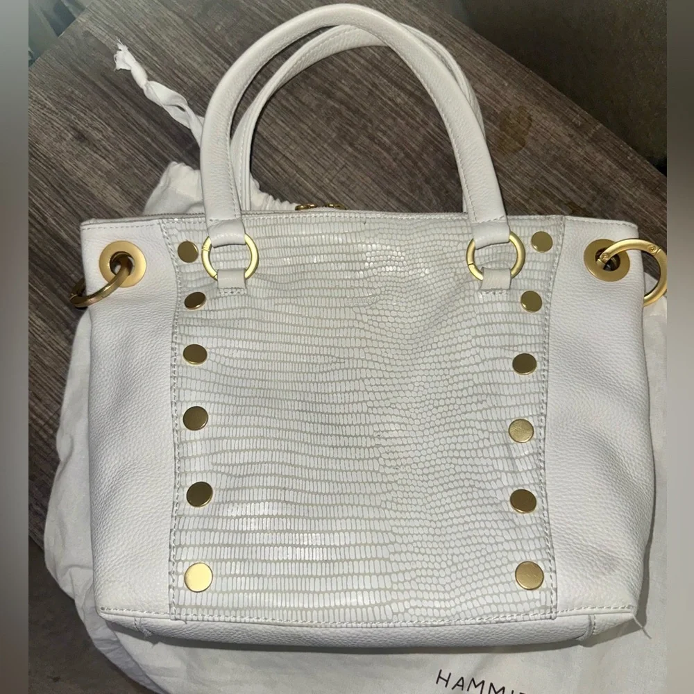Hammitt Daniel Medium Bag in Calla Lilly White w/Snake & Gold Details - Picture 2 of 7